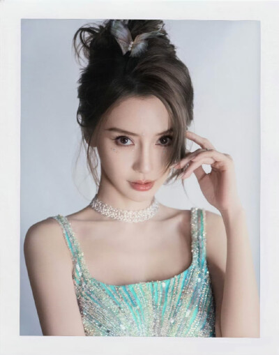 杨颖