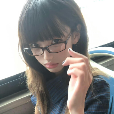 女头