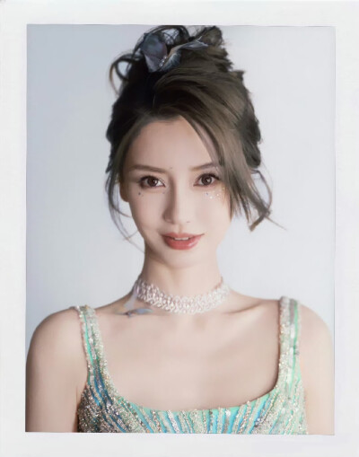 杨颖
