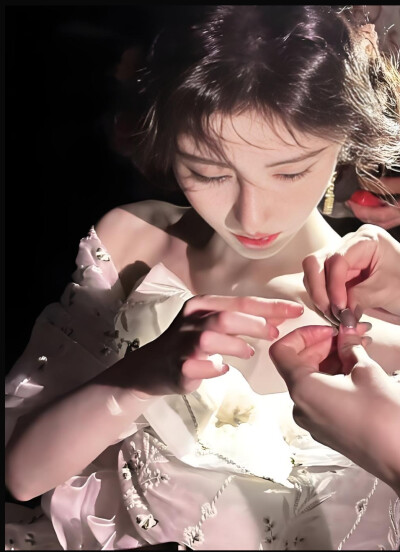 女头