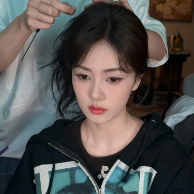 白鹿可二改