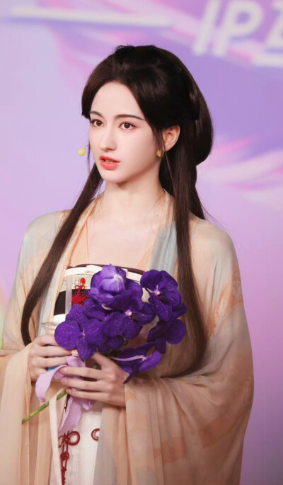 李婉妲