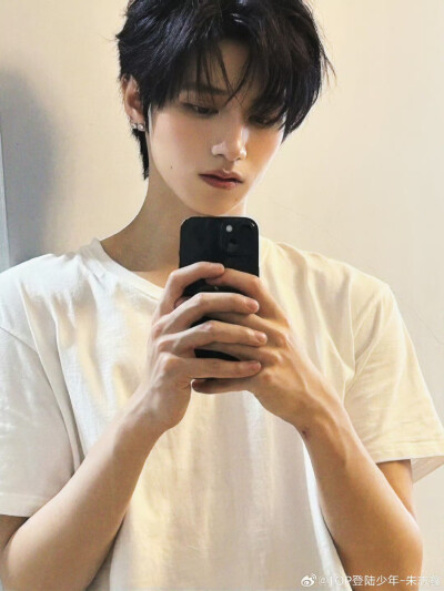 朱志鑫