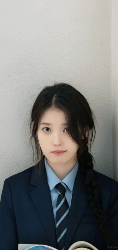 IU