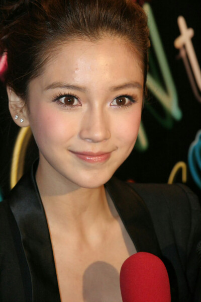 Angelababy杨颖