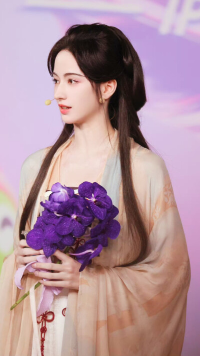 李婉妲