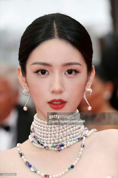 周也