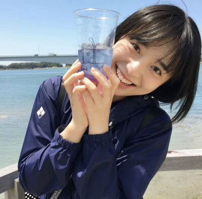 夏日 女头
