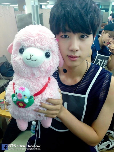 141001 FB
（候机室幕后140904 m-town