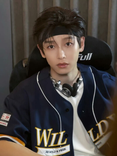 彭昱畅