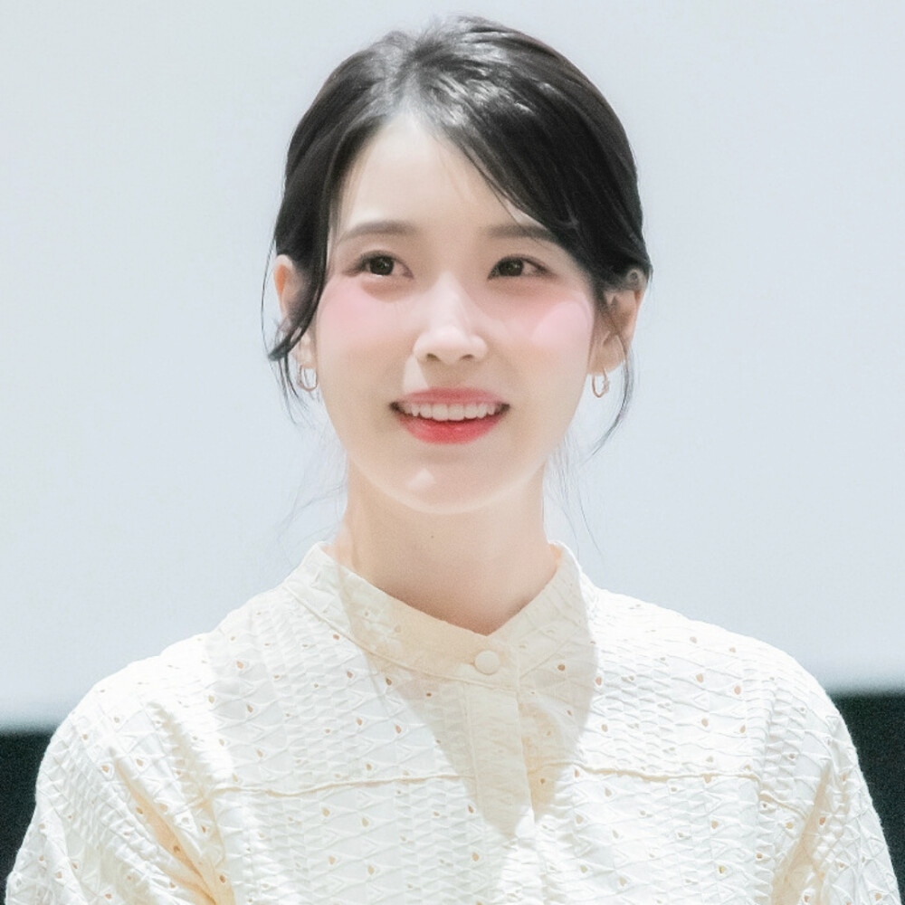 李知恩