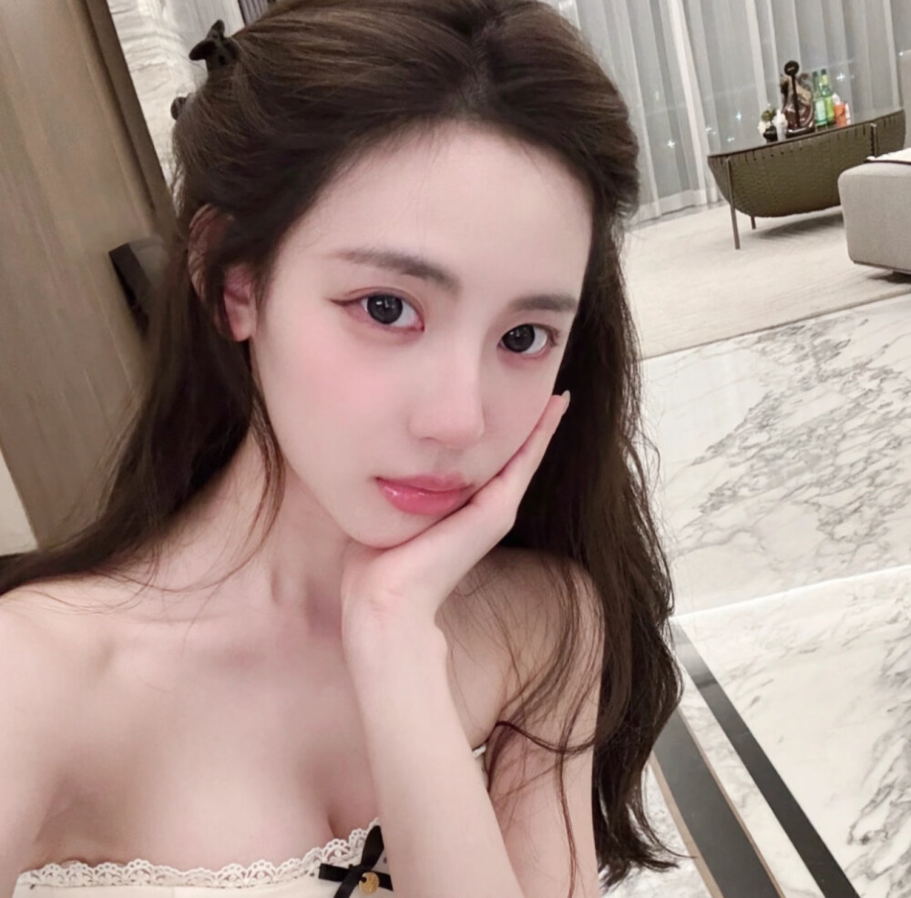 女头