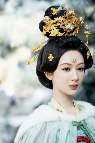 锦绣芳华 何惟芳