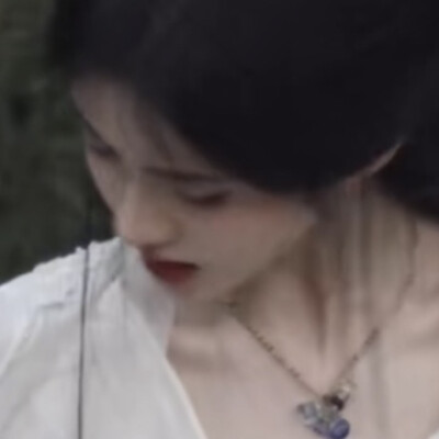 鞠婧祎