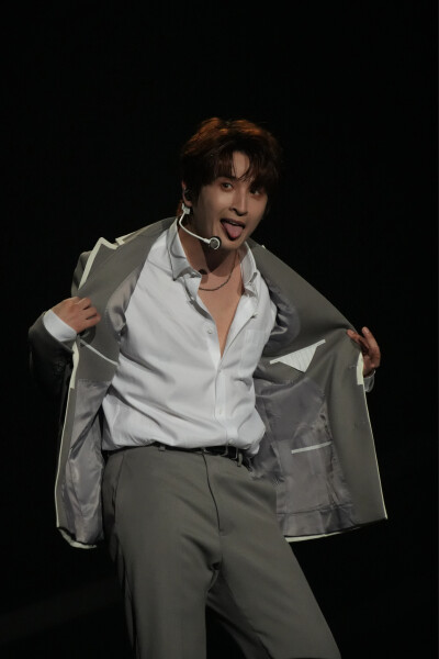 可爱爱笑的远远 北京场张远白三巡演唱会