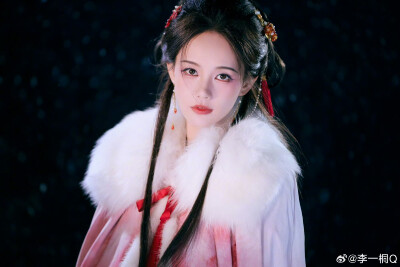 李一桐
