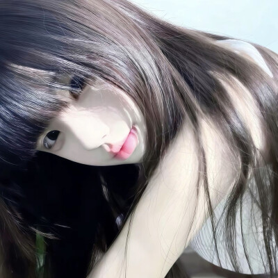 ⦁✣⦁