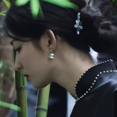 我想立马看到这个任素素