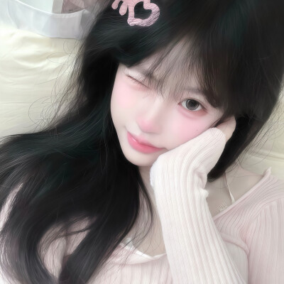 ⦁✣⦁