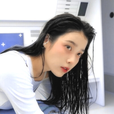 李知恩