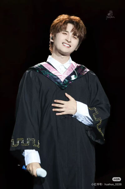 可甜可爱可帅 张远白三巡演北京毕业场