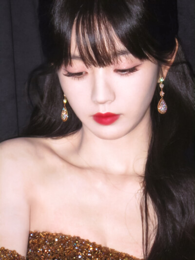 田曦薇