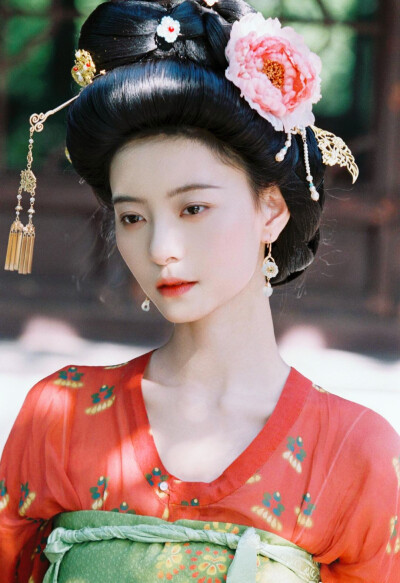 孙美林/小春
