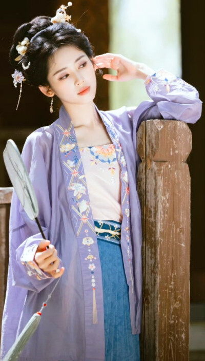 鹤秋