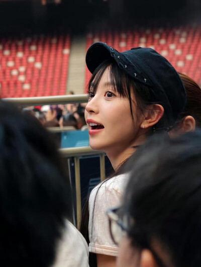田曦薇