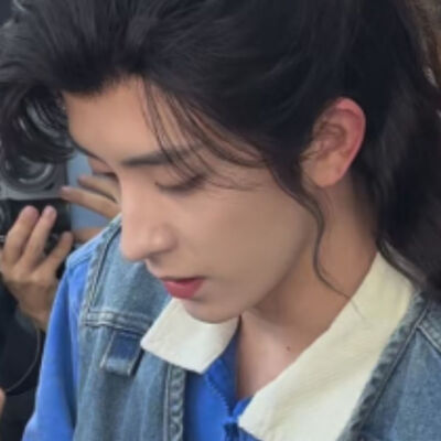 明日我宝剑为谁断