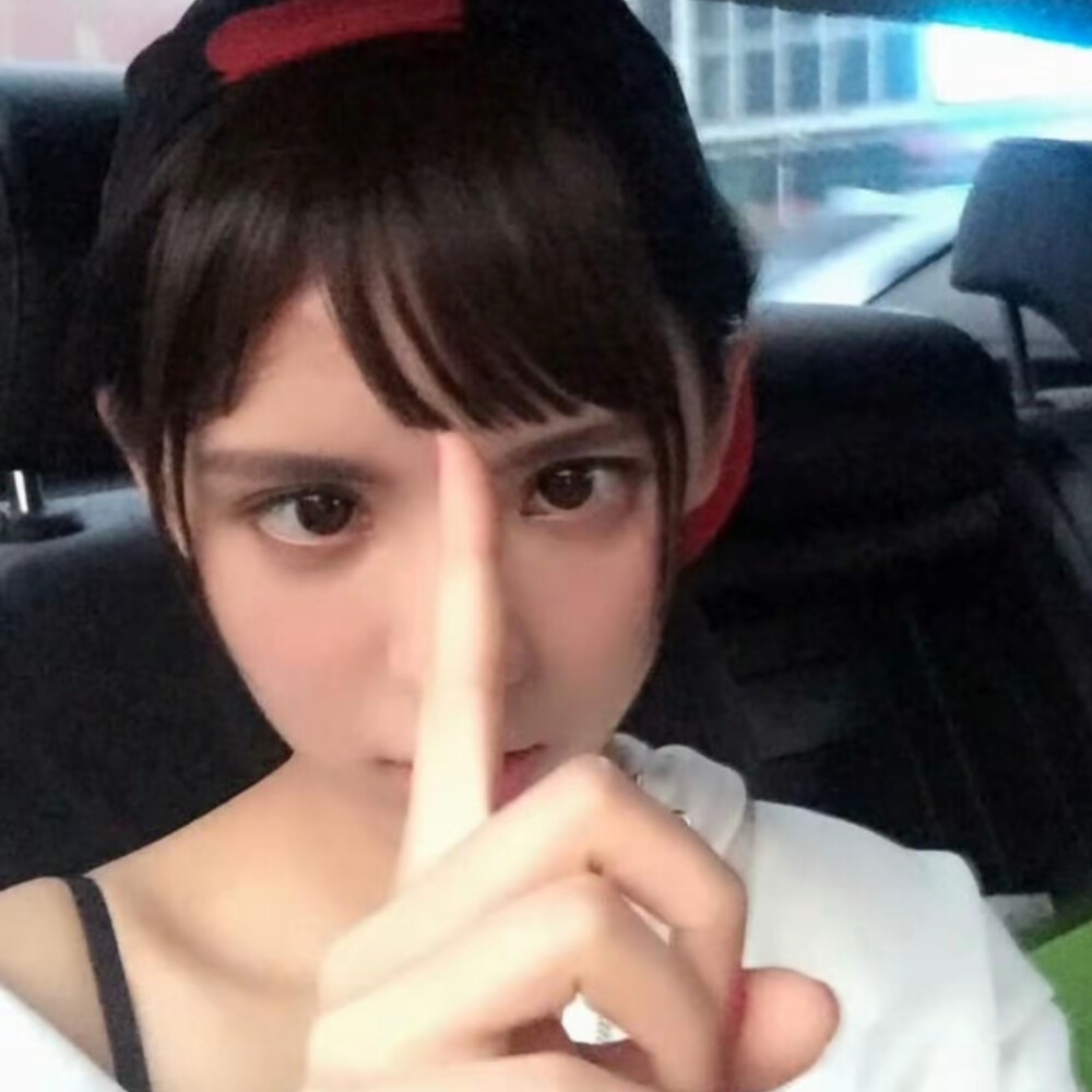 请多多支持我们深情眼吧！
