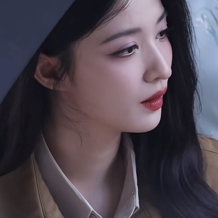 旗袍女子不得了了