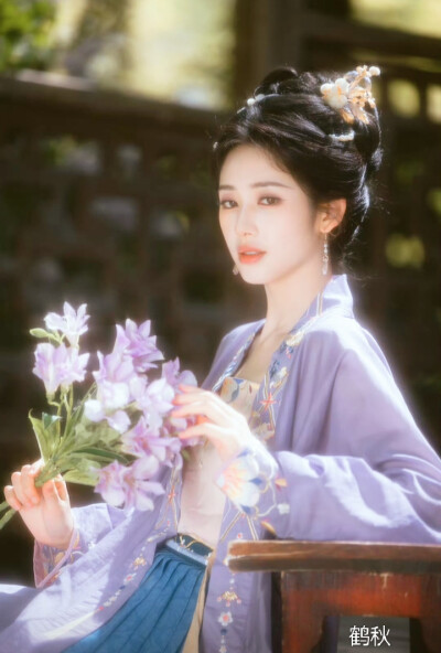 鹤秋
