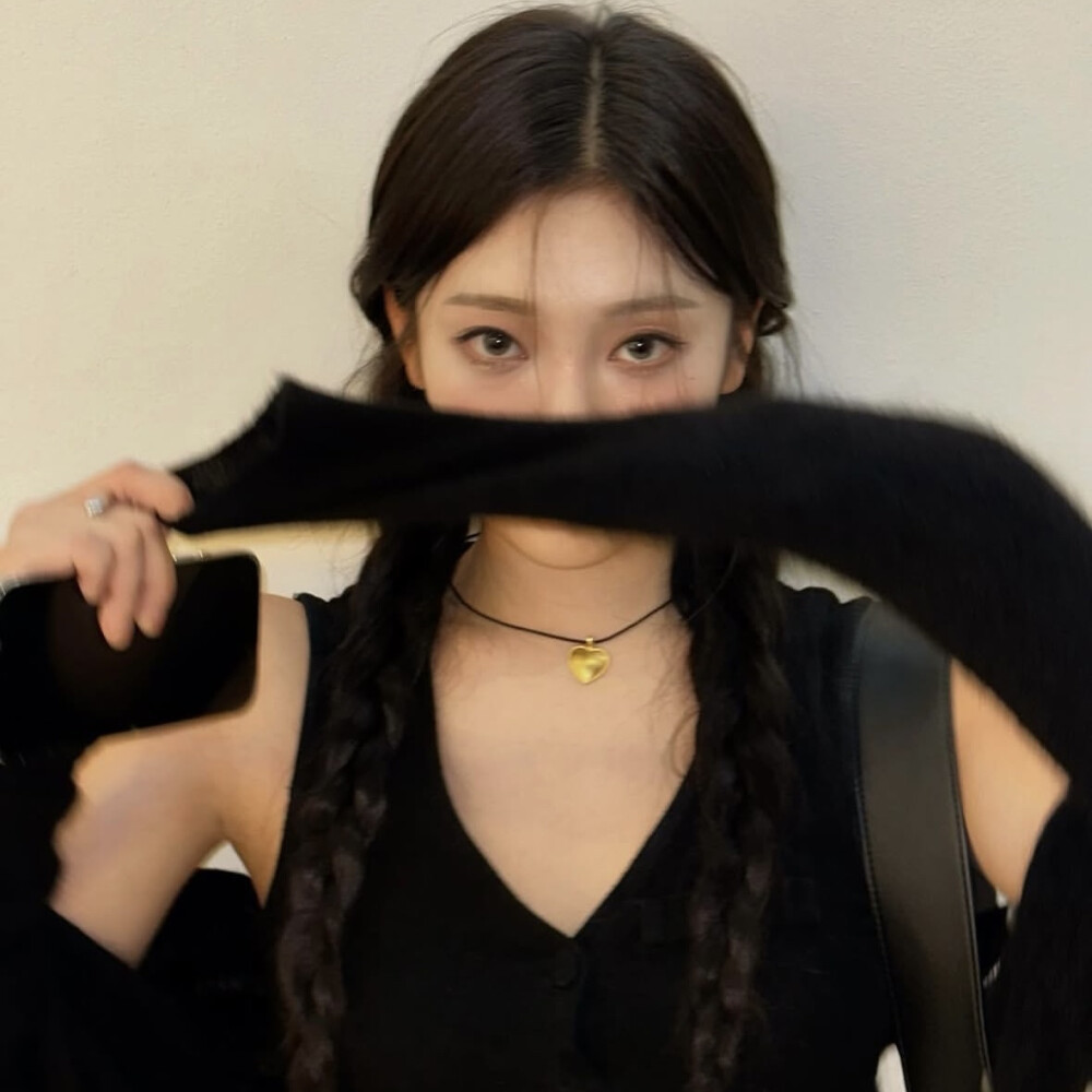 宁艺卓套图可二改
^注