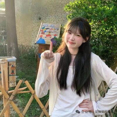 夏日氧气感女生头像