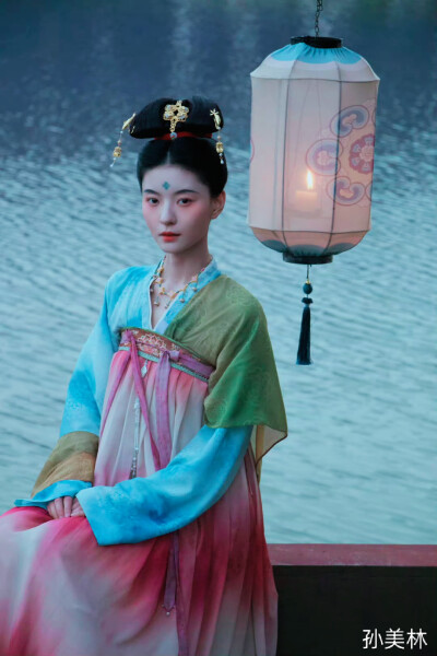 孙美林/小春