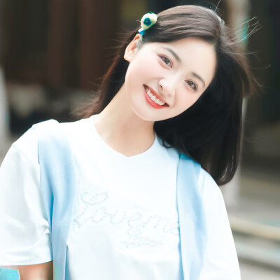 沈月