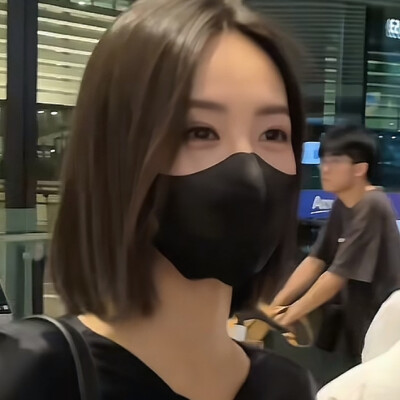 短发妈妈