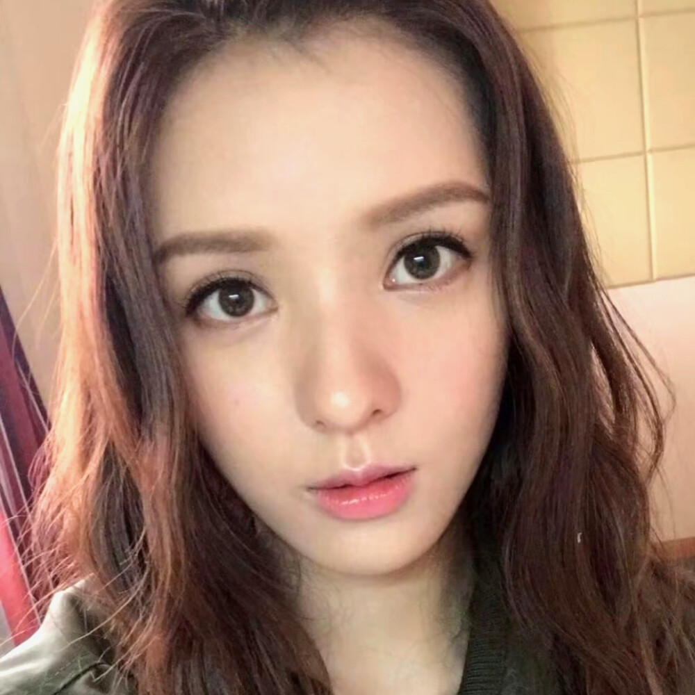 请多多支持我们深情眼吧！