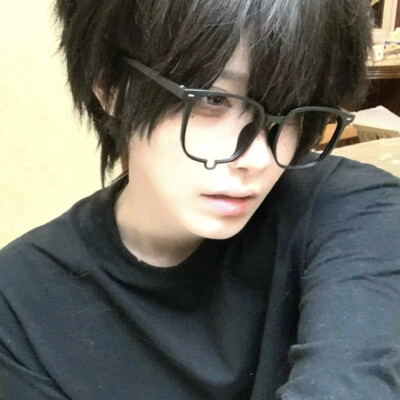 权威男头