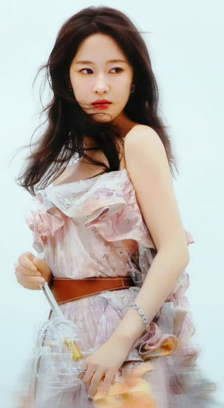 刘美含