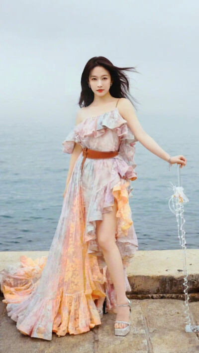 刘美含