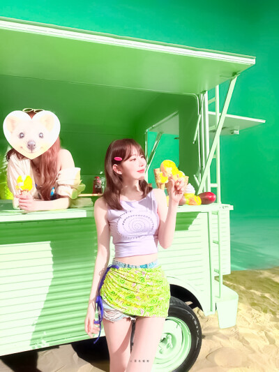 ice cream ·宫脇咲良