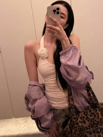韩素希