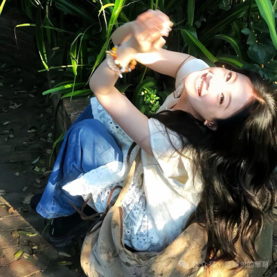 夏日氧气感女生头像