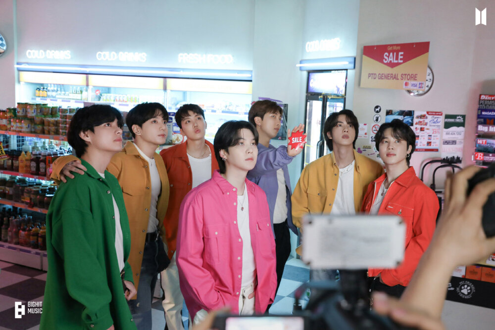 250721
weverse更新玧其相关
BTS (방탄소년단)'PERMISSION TO DANCE ON STAGE - LIVE' Concept
Photo Sketch ​​​