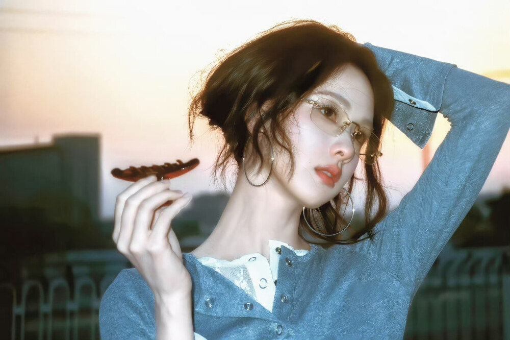 陈都灵