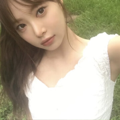 这个妹宝萌！