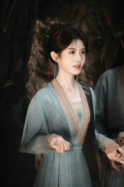 来战 阿黛