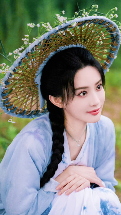 桃花映江山
